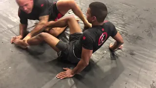 De La Riva to K Guard to Heel Hook. No Gi submission grappling taught by Roberto Cyborg Abreu