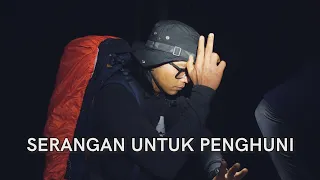 Malam Jumat Kliwon Di Gunung Salak (Langit Kelabu #20)