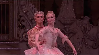 NUTCRACKER - Grand Pas de Deux Sugar Plum Fairy & Prince (Lauren Cuthbertson & Federico Bonelli)