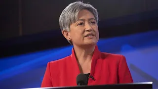 ‘He’s demonstrated conviction’: Penny Wong voices support for Leeser’s resignation