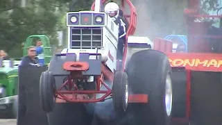 Outlaw Truck & Tractor Pulling Association: Ravenna, Nebraska 8,200 Diesel Super Stock 2003