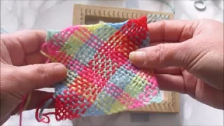 Beginners Tutorial - changing colours - continuous strand weaving on a Pin Loom