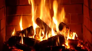 مدفاة صوت فرقعة الحطب A fireplace with cracking firewood   مدفاة