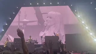 Paramore Misery Business with Steph Curry 8/7/23