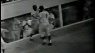 Roger Maris 1961 - 51st Home Run as Called by Mel Allen, WPIX-TV, 8/26/1961
