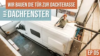 Ein Dachfenster und die Tür zur Terasse für unseren DIY Camper - Vom Kasten zum Camper EP05