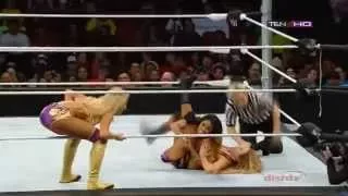 WWE Paige & Emma vs Summer Rae & Cameron Main Event