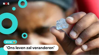 Honderden mensen op zoek naar diamanten