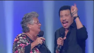 Lionel Richie !!! Ginette Reno  ... Hello ...