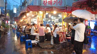 4K Walking in Heavy Rain in Seoul, Ikseon-dong, Rain Binaural Sounds, Relaxing Ambience ASMR