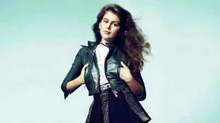 Cindy Crawford's Daughter Kaia, 10, Makes Modeling Debut 7 Years Earlier Than Mother Did