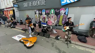 #9 The Big Push LIVE - I Shot the Sheriff - Absolute class! Busking in Brighton Ship Street.