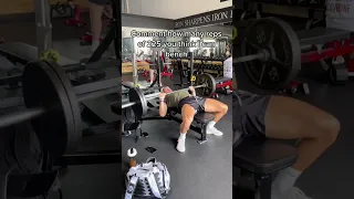 How many reps of 225 can Alex Eubank bench