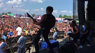 Unearth - Never Cease & The Great Dividers Live Side Stage @ Warped Tour Mansfield, Ma 7/27/18