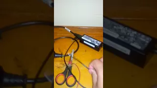 How to power a car radio with a Laptop charger