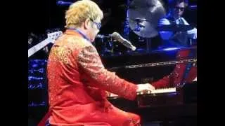 Elton John - Tiny Dancer - Bridgestone Arena ( Nashville, TN 05 APR 2013)