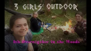 3 girls in the forest - Vanessa Blank- Wild Woman Bushcraft- 4k