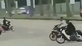 Mat rempit kota masai kena kejar polis