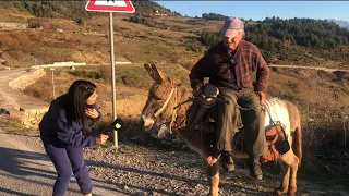 Leskoviku i njerëzve bujarë,mikëpritës dhe rakisë. “Sa të mira i ke gratë” e kanë thënë plot jo kot