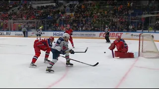 Атанасов кладет с неудобной верхом / Atanasov goes top shelf with backhander