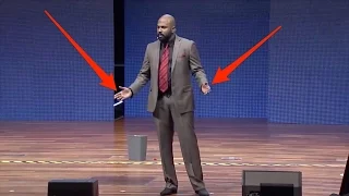 4 essential body language tips from a world champion public speaker