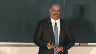 Mohnish Pabrai: extreme patience, wait for the next fat pitch to hit it out of the park