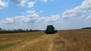 очень медленно убираем ячмень 28.06.2023