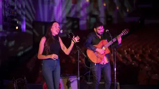 Dos Sueños performs in Centennial Hall