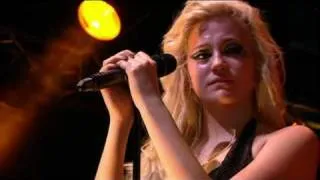 Pixie Lott - Cry Me Out (Live at Radio 1's Big Weekend)