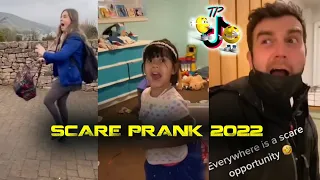 Ultimate scare pranks 2022 😂👍 Best compilation of scare cam #80