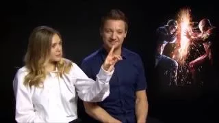 Jeremy Renner and Elizabeth Olsen