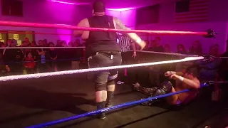 Joey Ryan vs. Jeff Cannonball in a Singles Wrestling Match