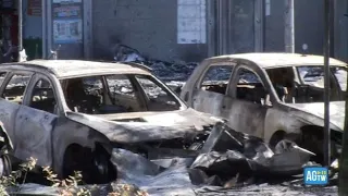 Incendio grattacielo Milano: i resti del rogo attorno al palazzo