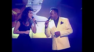 Celine Dion, Peabo Bryson - Beauty and the Beast (Live) (Top of the Pops, May 1992)