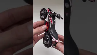 Short video about Die-cast Maisto Motorcycle Scale Metal Models