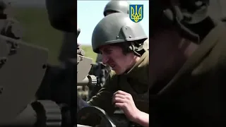 View Shorts Beautiful Ukrainian Army showed how the American M-777 howitzers hit the enemy #shorts