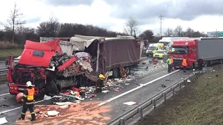 Extremely IDIOTS DANGEROUS Truck Driving Skills | Heavy Equipment Crashing & Fails 2023 | Bad Day