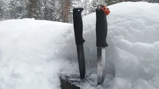 Knife comparison M95 Sissipuukko (ranger knife) and the Terävä  140 Jääkäripuukko