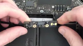 Repair Tip: Quick way to tackle 15" Macbook 2018/19 Battery Replacement (A1990)