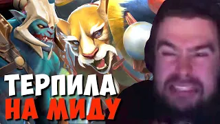 СТРЕЙ ТЕРПИТ НА БРЮМАСТЕРЕ ПРОТИВ ХУСКАРА В МИДУ // СТРЕЙ ИГРЕТ НА BREWMASTER