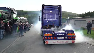 Robin Walter hard at work beim SCANIA V8 burnout. #truckpicsfamily Loud pipes save lives #leidergeil