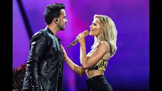 Helene Fischer & Luis Fonsi - Despacito at Helene Fischer Show with Dual Synchronized Lyrics