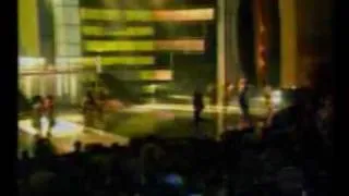 Pharrell -can i have it like that live at fashion rocks 2005