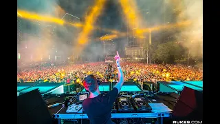 Calvin Harris Live at Ultra Music Festival Miami 2013