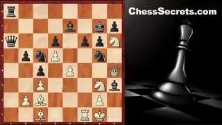 Magnus Carlsen's Best Checkmate? (Queen Sacrifice Chess Move)