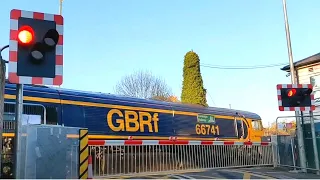 East Farleigh Level Crossing, Kent