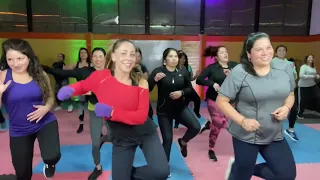 BAILANDO BACHATA - Chayanne - coreografía by Carla Zumbaile #bailes #coreografia #zumba #dance