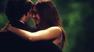 TVD 6x22- Despedida de Delena + Declaração de Stefan para Caroline DUBLADO