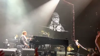 Elton John - Your Song / Goodbye Yellow Brick Road (Live @Barclays NYC) - FYBR Tour - FRONT ROW (4K)