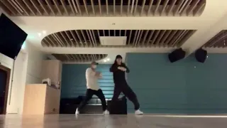 Twice Momo "Bad" Full Dance Practice [Mirrored]